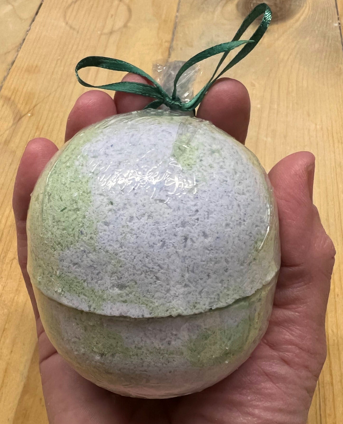 Eucalyptus Peppermint Bath Bomb